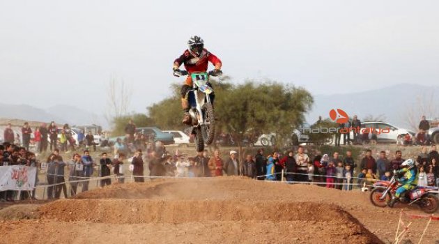 Kumluca'da Kum Enduro Yarışları heyecanlandırdı
