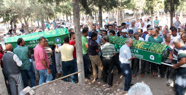 KUYUDA ÖLÜ BULUNAN KARDEŞLER TOPRAĞA VERİLDİ