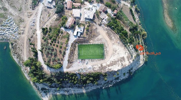 Manavgat Belediyesinden Emek ve Oymapınar’a yeni spor alanı