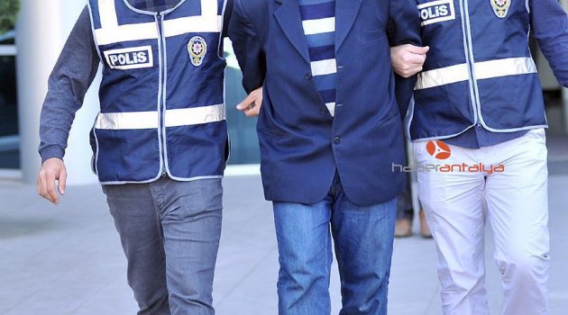 Manavgat’ta aranan şüpheli Alanya’da teslim oldu