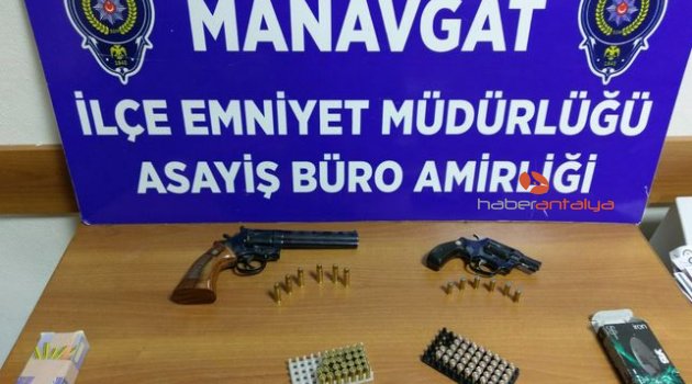 Manavgat’ta işyeri sahibi suç makinesi çıktı