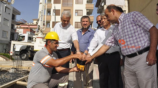 Manavgat'a Kuran kursu ve müftülük binası