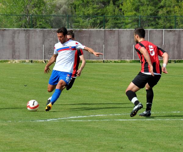 Manavgatspor-adliyespor: 2-2