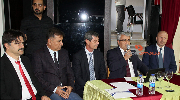 Manavgat'ta '2023 Eğitim Vizyonu' toplantısı