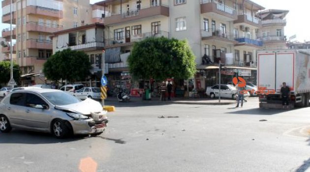 Manavgat'ta kaza ucuz atlatıldı