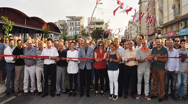 Manavgat'ta 'Sokakta hayat var'