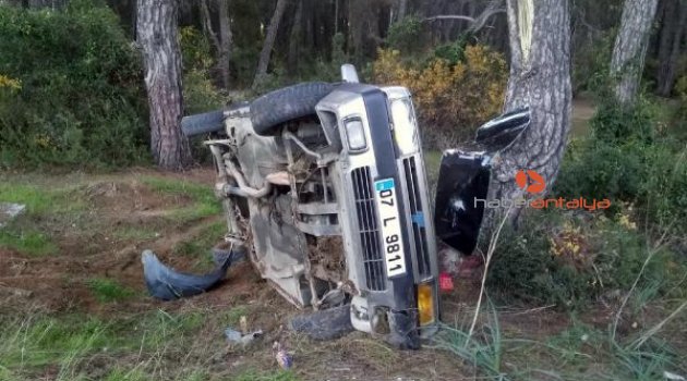 Manavgat'ta trafik kazası: 1 ölü, 1 yaralı