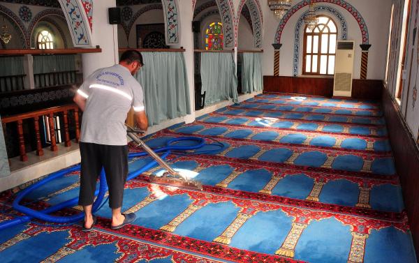 MANAVGAT'TAKİ CAMİLER PIRIL PIRIL