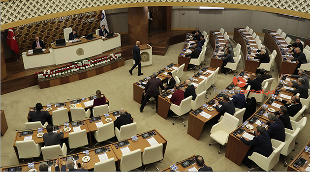 Mecliste Doğu Garajı Kültür Merkezi tartışması