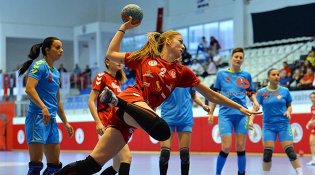 MELEKLER YARI FİNALDE