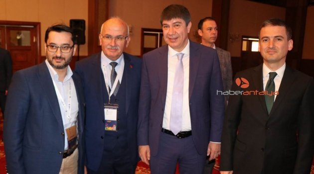 Menderes Türel: Sağlıklı bir çevre, sağlıklı bir şehir olması kaçınılmaz bir gerekliliktir