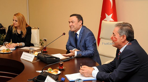 MEVLANA PROGRAMI ÖĞRENCİLERİNE 'HOŞ GELDİN TOPLANTISI'