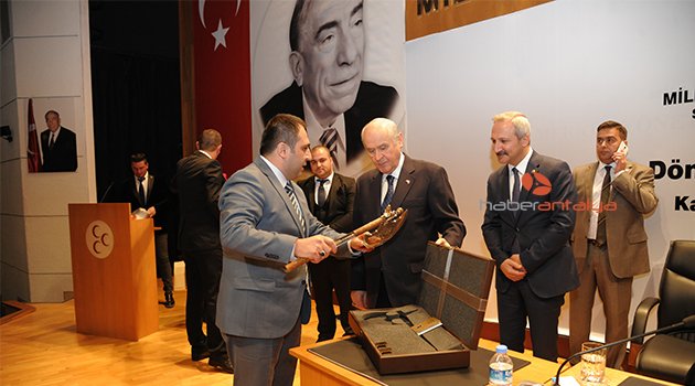 MHP ANTALYA’DAN ANKARA ÇIKARMASI