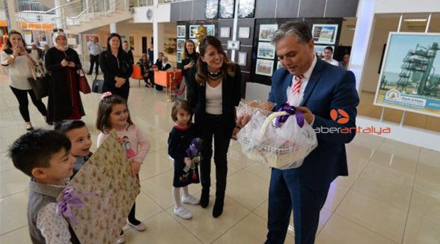 Minik öğrenciler projeleriyle geldi
