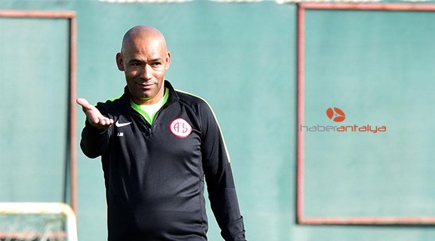 MORAİS, YÖNETİMDEN TRANSFER İSTEDİ