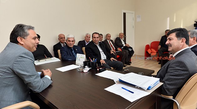 MUHTARLAR FEDERASYONU'NDAN UYSAL'A TEŞEKKÜR