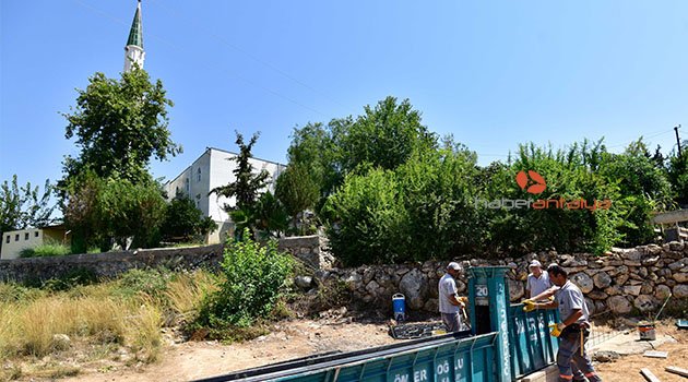 Muratpaşa’dan camilerde bakım ve onarım
