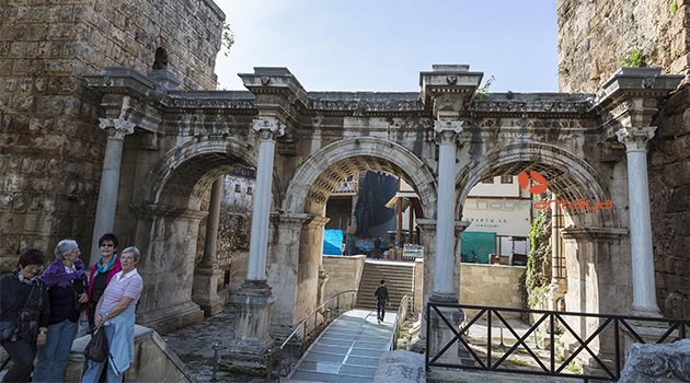 MURATPAŞA, KALEİÇİ'Nİ YAPEX'E TAŞIYOR