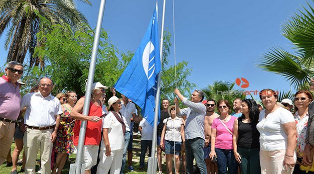 Muratpaşa'da dört plajda mavi bayrak töreni