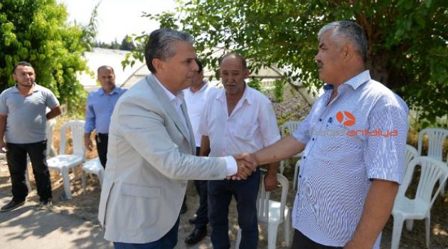 Muratpaşa'dan evi yanan vatandaşa destek