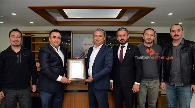 Muratpaşa'nın teknoloji sınıflarına MEB’den ödül