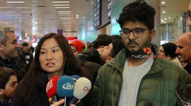 Myanmar'da gözaltına alınan TRT World ekibi Türkiye'de