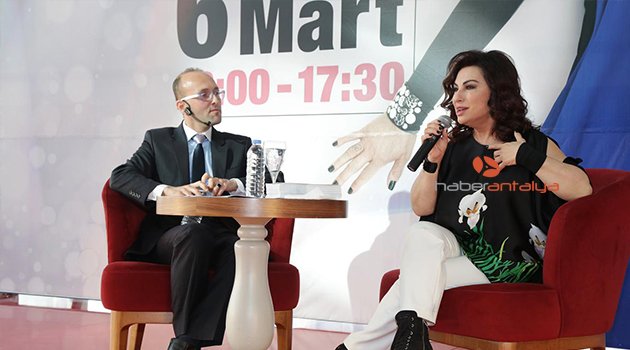 NİLGÜN BELGÜN İLE KADINLAR GÜNÜ KUTLAMASI