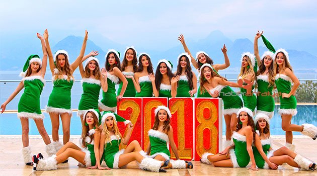 Noel annelerden barış ve sevgi mesajı