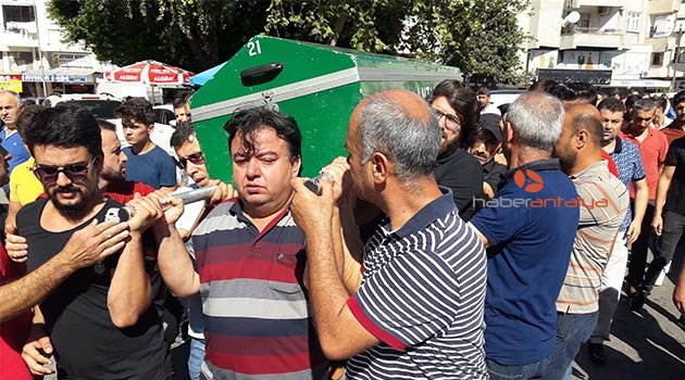 'Oğlumun cenazesini değil, mezuniyet törenini yapıyoruz'