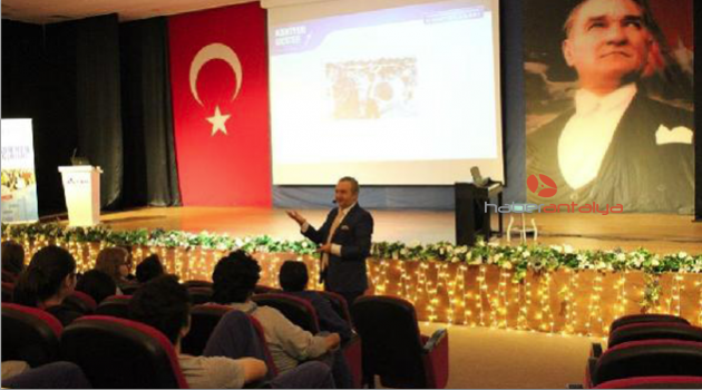 Öğrenciler 'Ömer Durna ile Kariyer Uçuşu' yaptı
