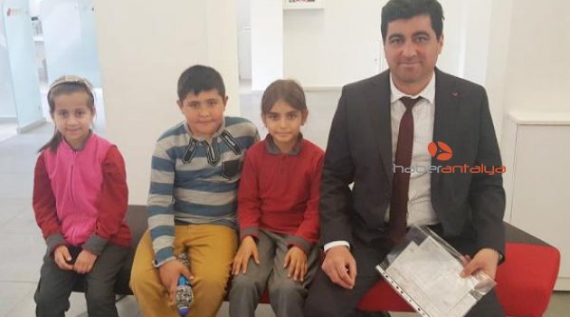 Öğrencilerden Mehmetçiğe destek