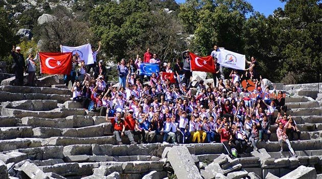 Öğrencilere Termessos antik kentinde izcilik eğitimi