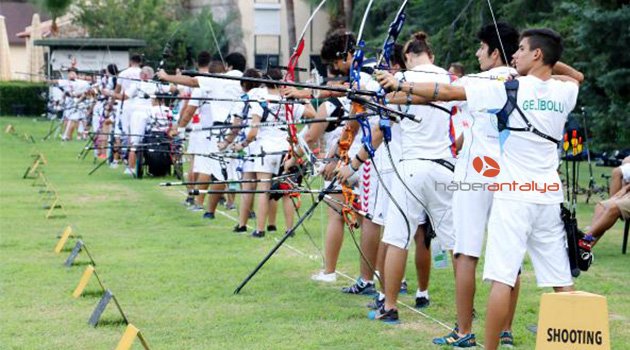 Oklar Zafer Kupası için atıldı