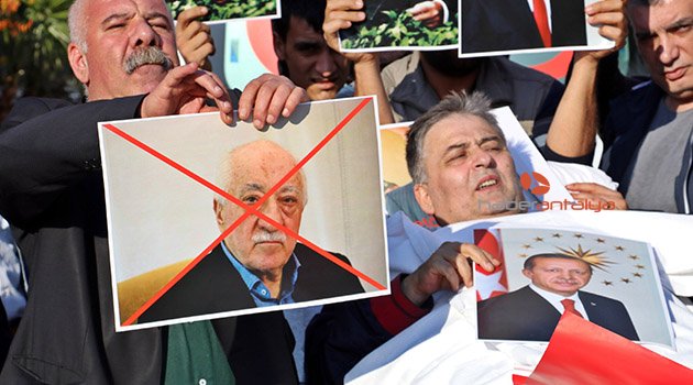 Oteline el konulan iş adamı eyleme ambulansla geldi