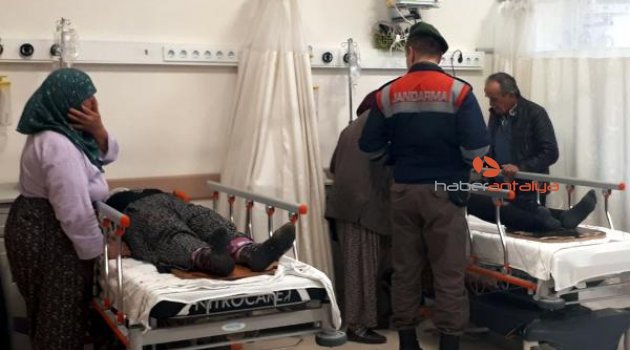 Otomobil şarampole yuvarlandı: 1 ölü, 7 yaralı