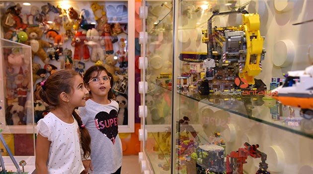 Oyuncakların dünyasına 370 bin ziyaretçi