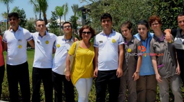 Özel bireyler işbaşı yaptı
