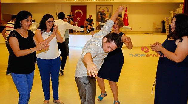 Özel bireyler mezun oldu