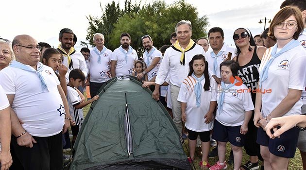 Özel çocuklar izci kampında