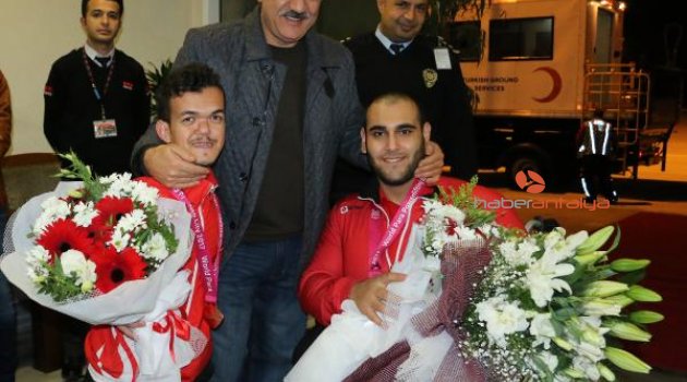 Özel sporcular dünya şampiyonu