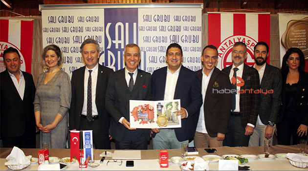 Öztürk: Antalyaspor, şehrin büyük markası