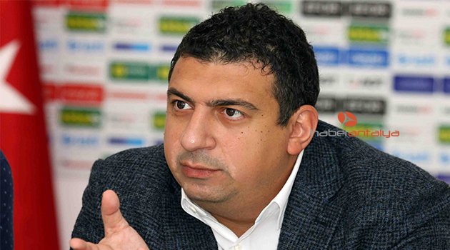 Öztürk, dernek başkanı da oldu