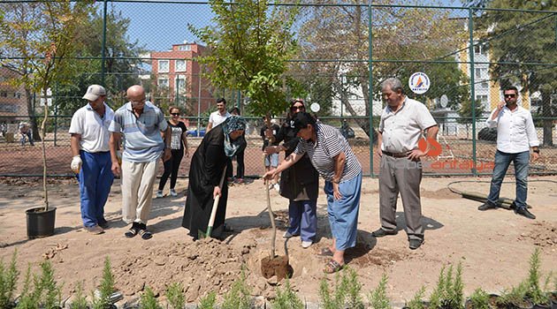 'Parklarımızı birlikte yapıyoruz'