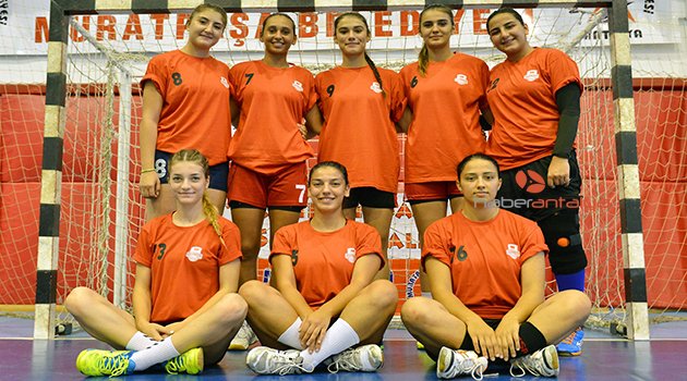 PAŞA'NIN YENİ 'MELEKLERİ'