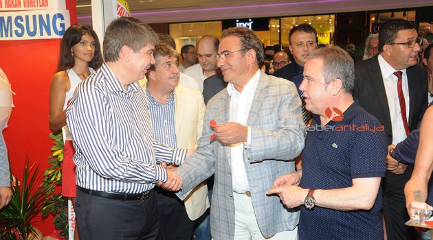 PEKER TELEKOM’DAN GÖRKEMLİ AÇILIŞ