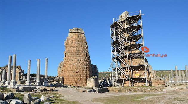 Perge kuleleri yeniden yükselecek