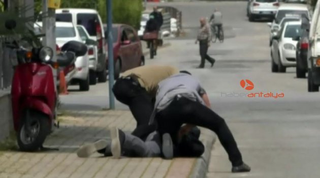 Polis pusu kurdu, dolandırıcıyı suçüstü böyle yakaladı