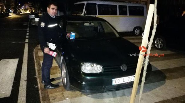 Polisten hatalı park uyarısı