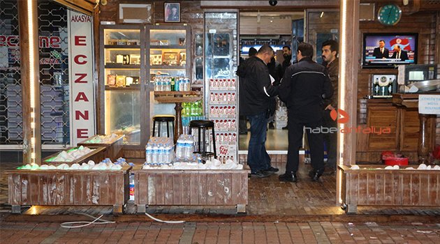 POMPALI TÜFEKLE MARKETİ SOYDULAR
