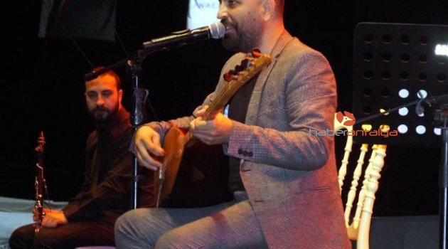 Portakal Festivaline Neşet Ertaş damgası